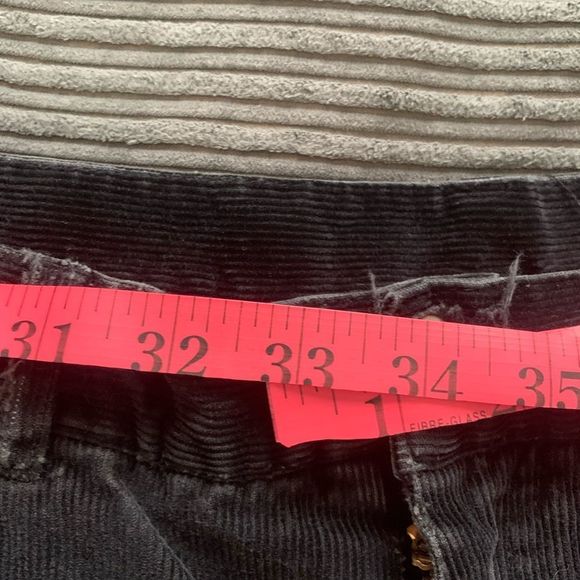 Vintage Women’s Nevada Jeanswear Black Corduroy Jeans - Picture 6 of 7